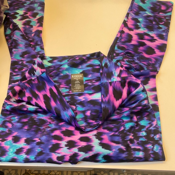 K-DEER Women's Vibrant Purple and Blue leggings - Picture 1 of 1
